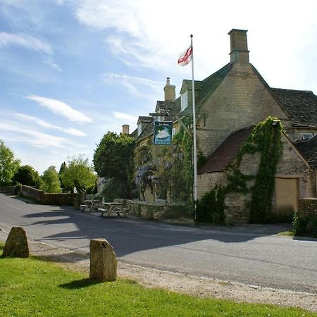The Swan Inn Swinbrook Burford Ngoại thất bức ảnh