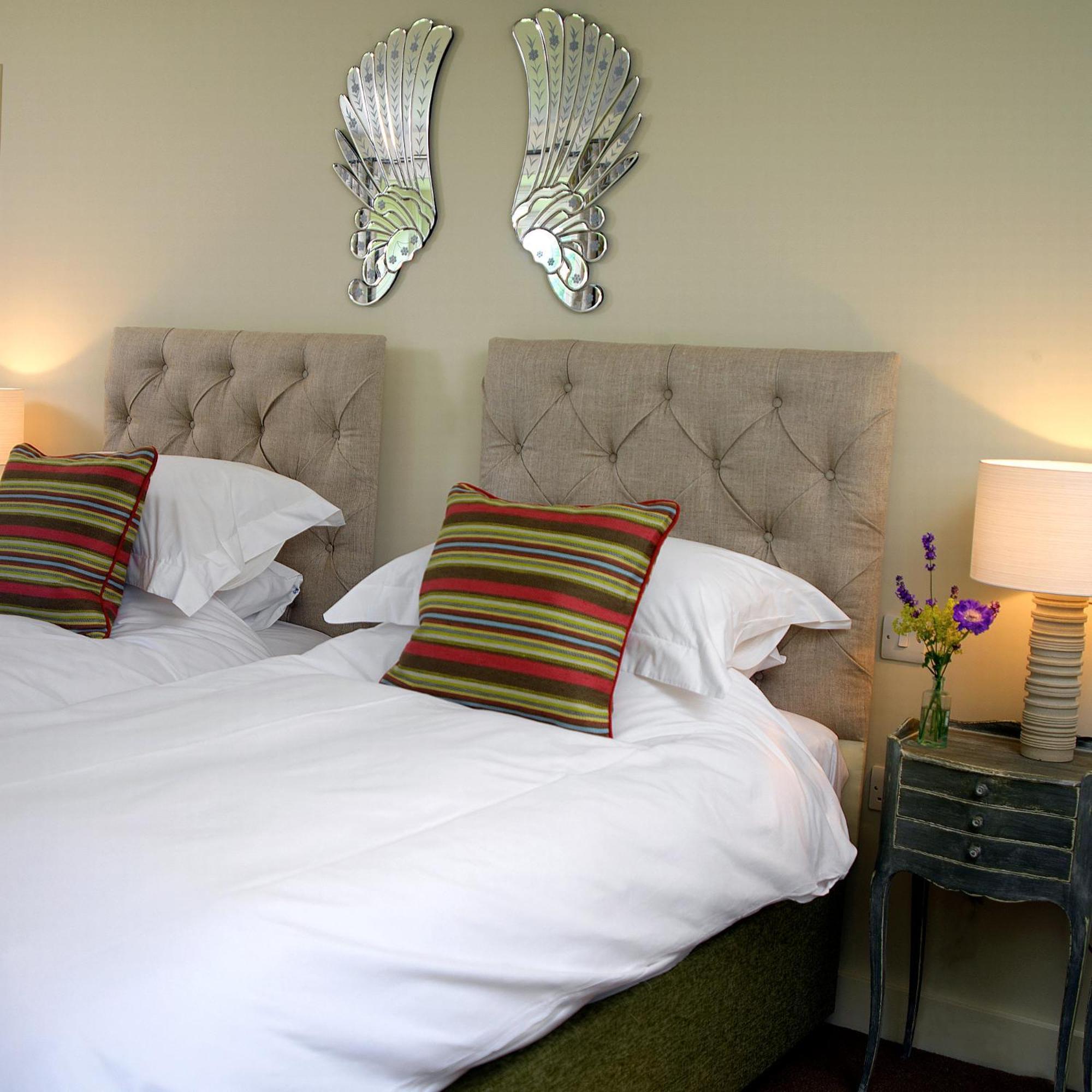 The Swan Inn Swinbrook Burford Ngoại thất bức ảnh